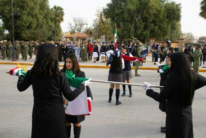 Múzquiz conmemora 113 aniversario del Ejército Mexicano con ceremonia cívica