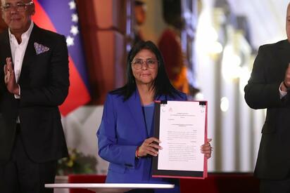 Delcy Rodríguez promulga ley de amnistía para presos políticos en Venezuela