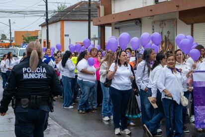 Marchan en Múzquiz para conmemorar el Día Internacional de la Mujer