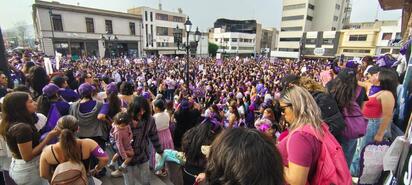Mujeres exigen justicia en la conmemoración del 8M