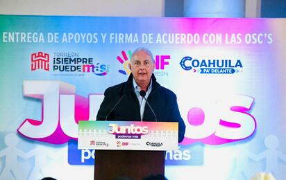 Román Alberto Cepeda González firma convenio y entrega apoyos económicos a 55 OSC´S: Juntos Podemos Más