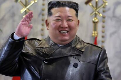 Corea del Norte prueba lanzacohetes de última generación