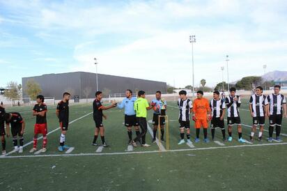 La Plaza vence a Realcoholicos y es campeón de la Dominical A en Copa Andry Sport