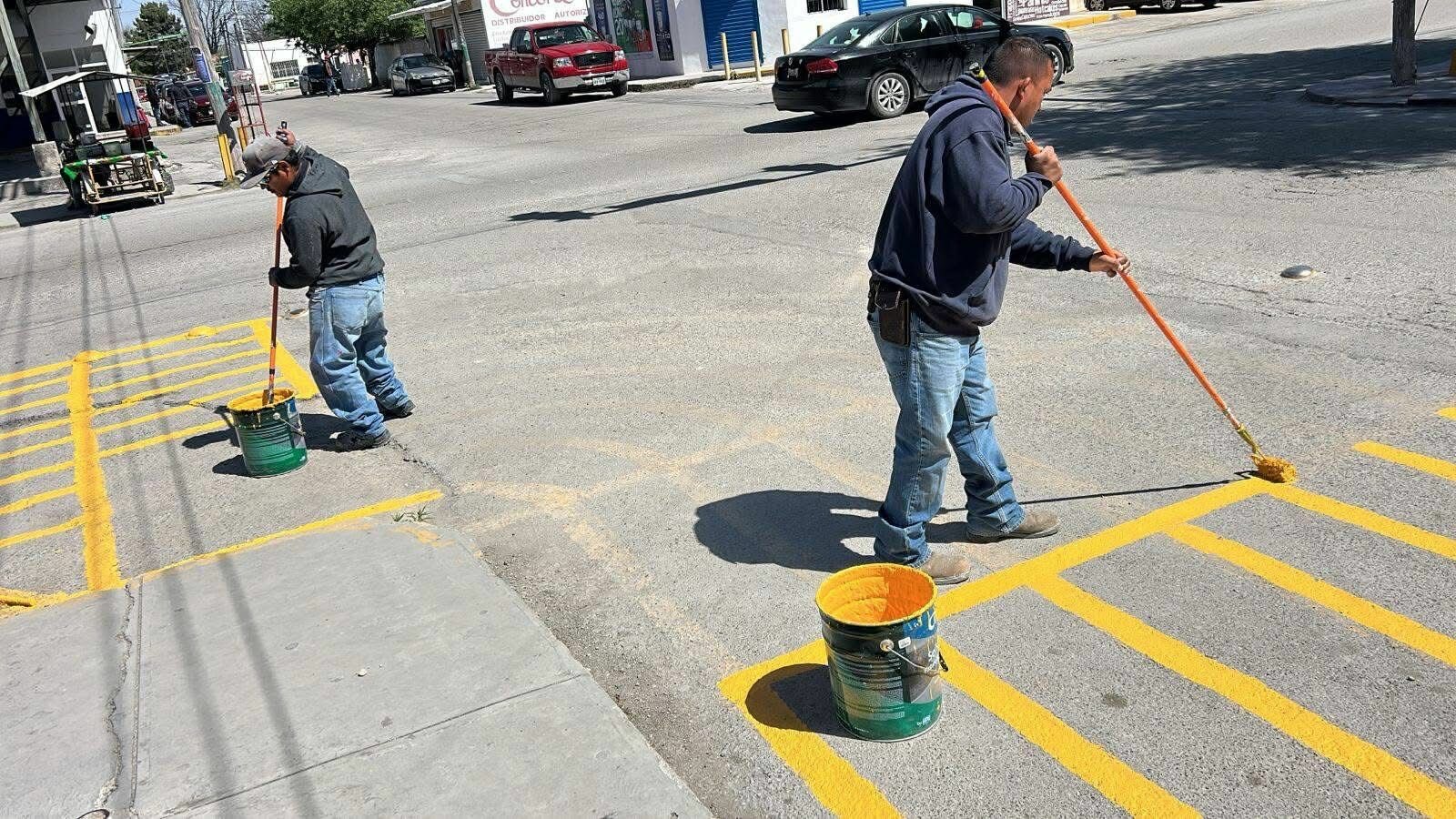 Municipio de Nava moderniza entorno vial escolar