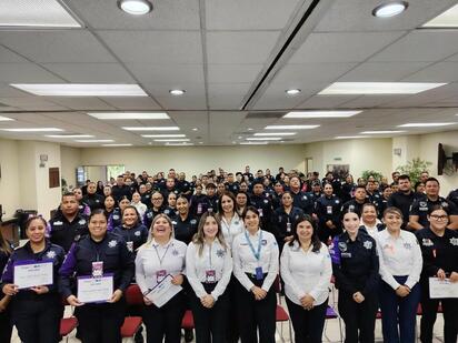  Policía Violeta fortalece atención con seminario especializado