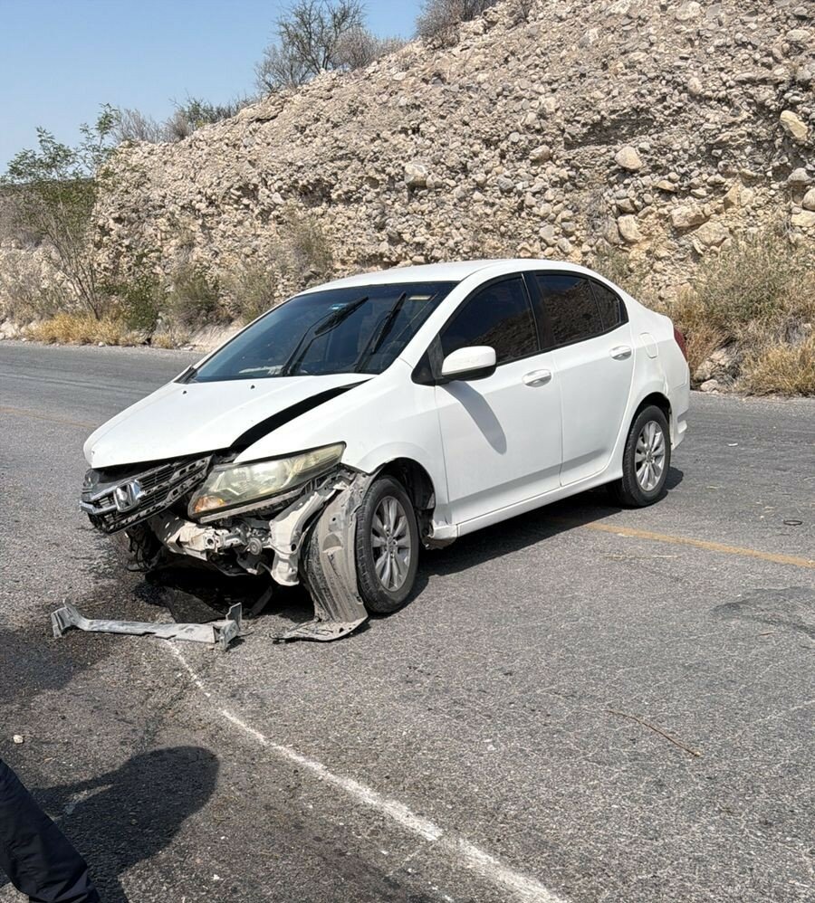 Accidente vial: Conductora de Allende pierde el control al regresar de Saltillo; no hubo lesiones graves.