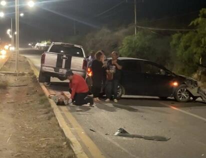 Choque múltiple paraliza tránsito en la Carretera 57 en Nava