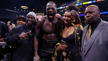 Wilder se impone a Chisora en la O2 Arena; británico se despide del boxeo