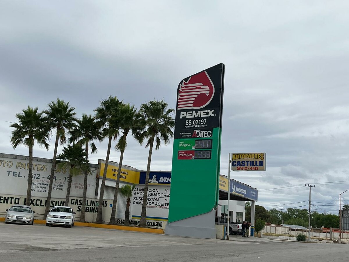 Aumenta gasolina verde a 24 pesos en Sabinas durante Semana Santa