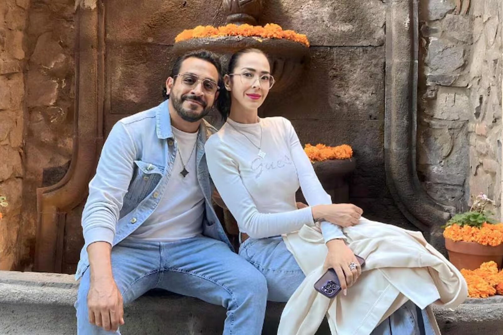 Luis Fernando Peña defiende a su esposa tras críticas por escote