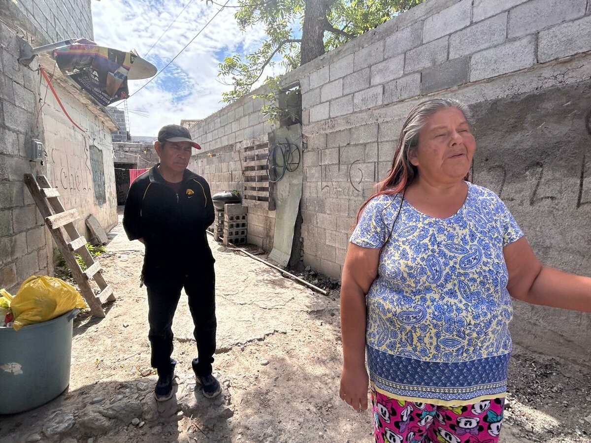 Exparamédico busca asegurarse para operarse