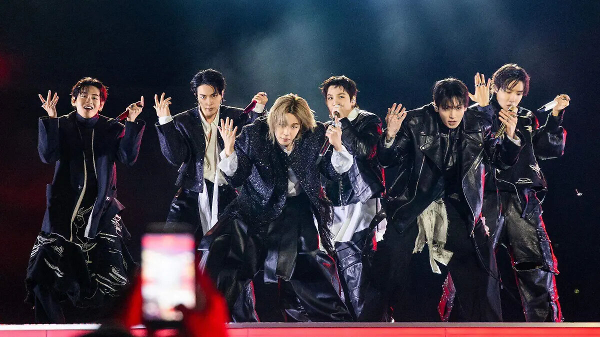 BTS inicia la gira mundial de K-pop con más conciertos de la historia