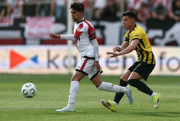 Orbelín Pineda y AEK sufren dura derrota en Madrid; vuelta en Atenas