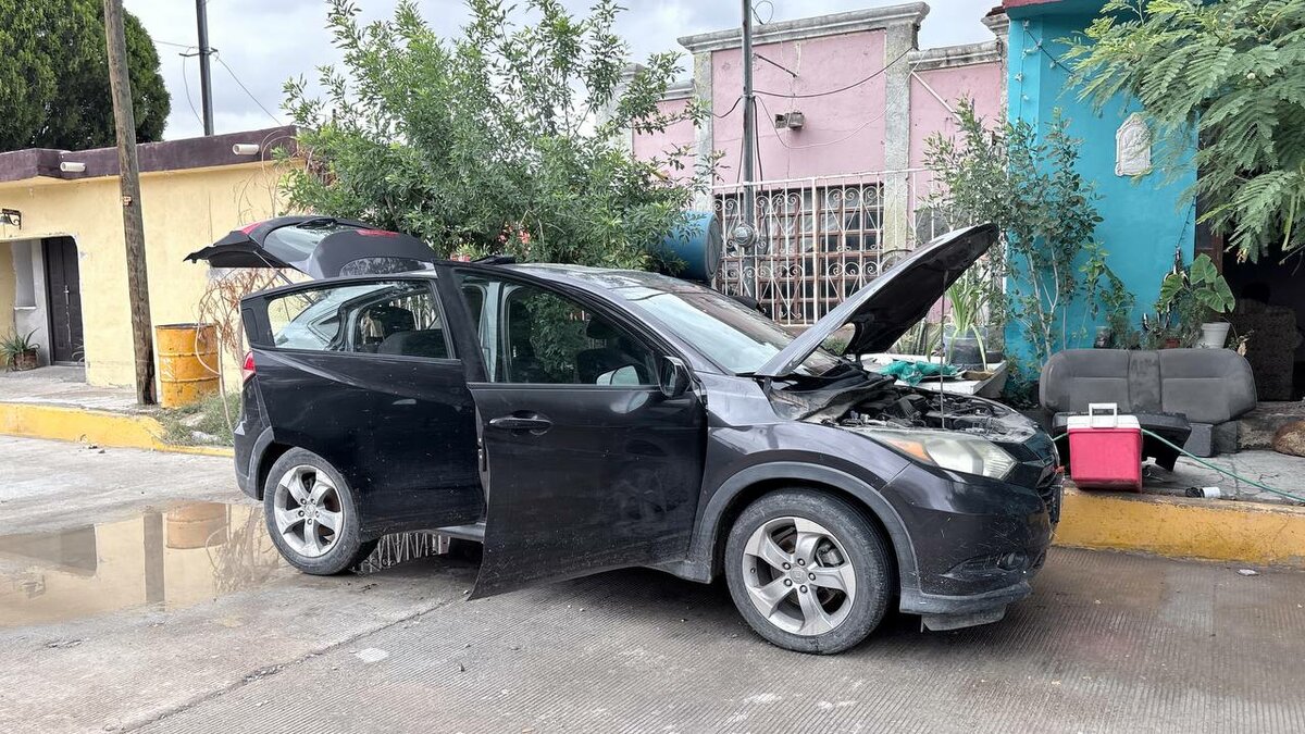 Lluvias dañan múltiples autos y viviendas en colonia Elsa Hernández