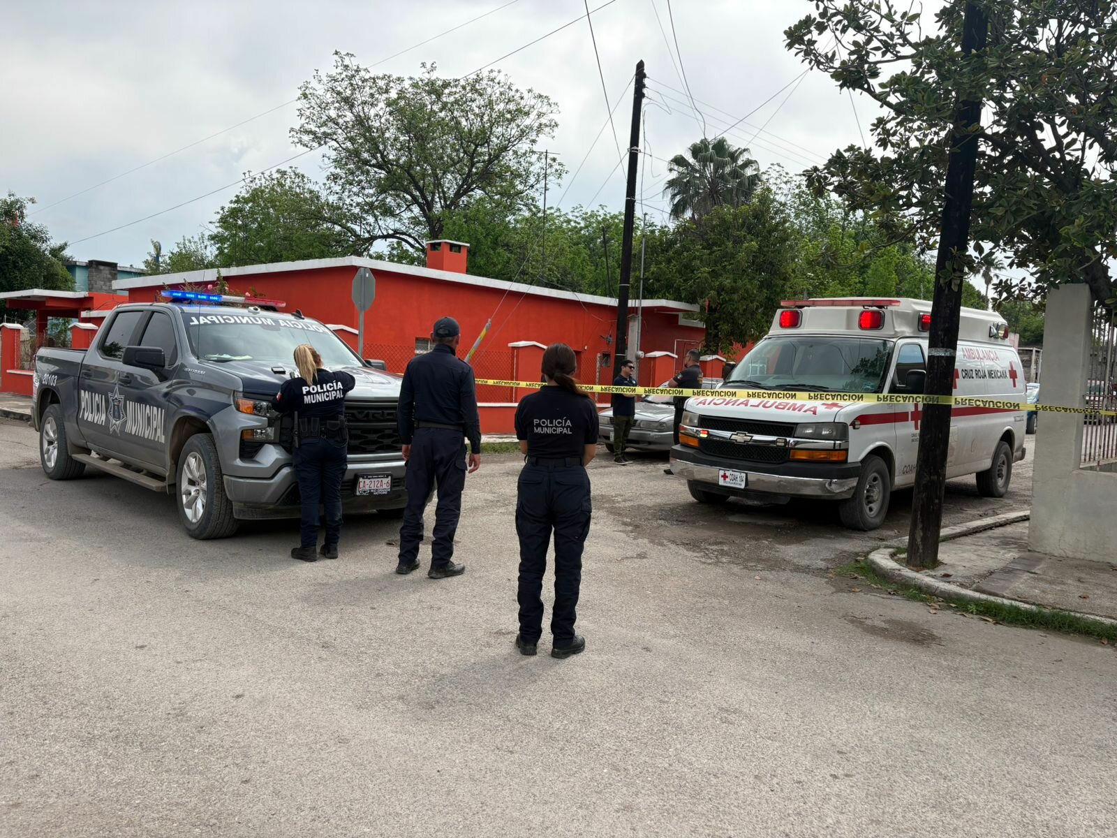 1.	Se desploma en plena calle y muere ante testigos