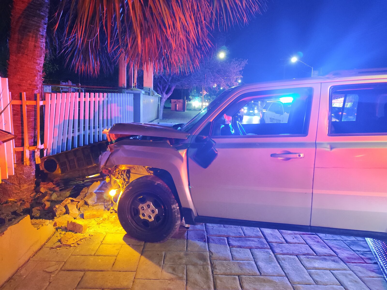 arresto : Elementos de seguridad acudieron al sitio para atender la situación y asegurar al responsable.