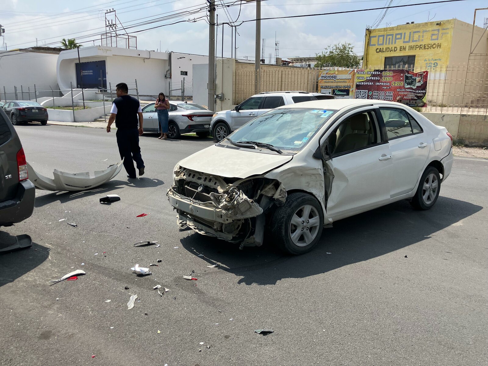 Adulto mayor provoca fuerte choque en la Zona Centro de Monclova