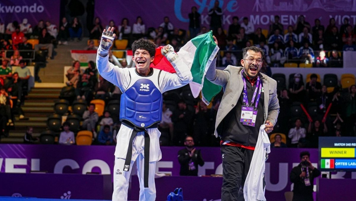 México gana oro y plata en Mundial Juvenil de Taekwondo