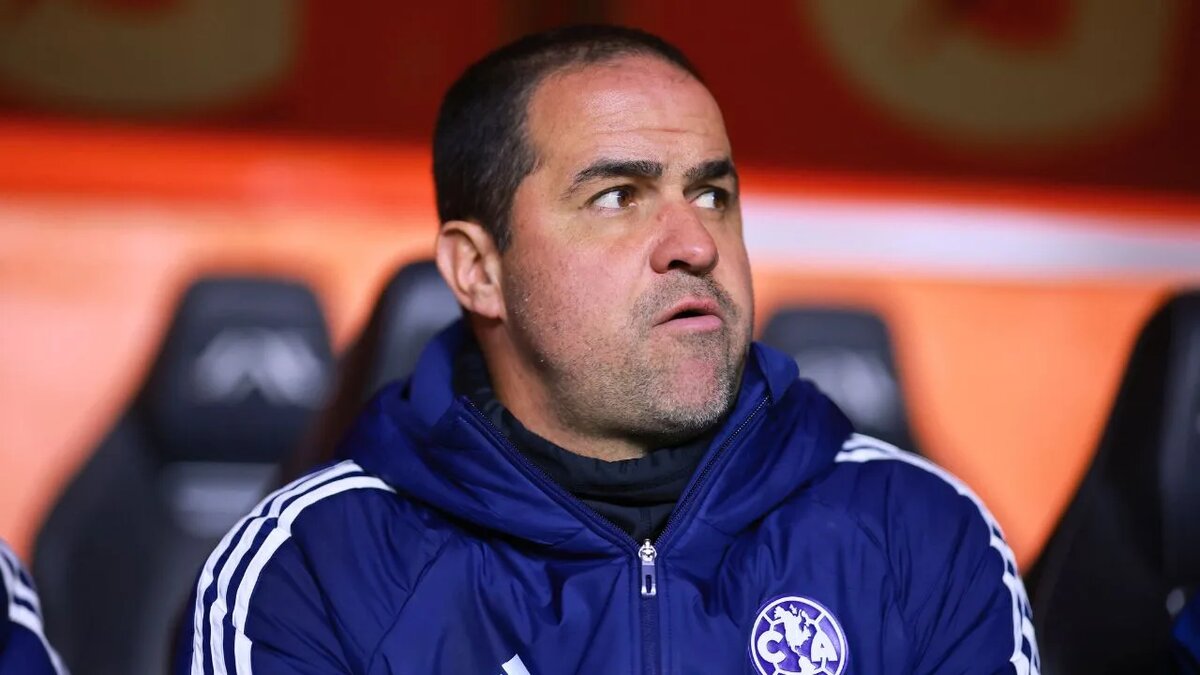 André Jardine descarta renuncia y define su futuro en América