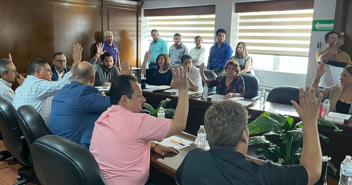 Ayuntamiento de Monclova espera notificación del Congreso para integrar a regidores suplentes