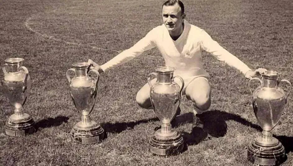 Fallece Emilio Santamaría, exjugador del Real Madrid y seleccionador español, a los 96 años