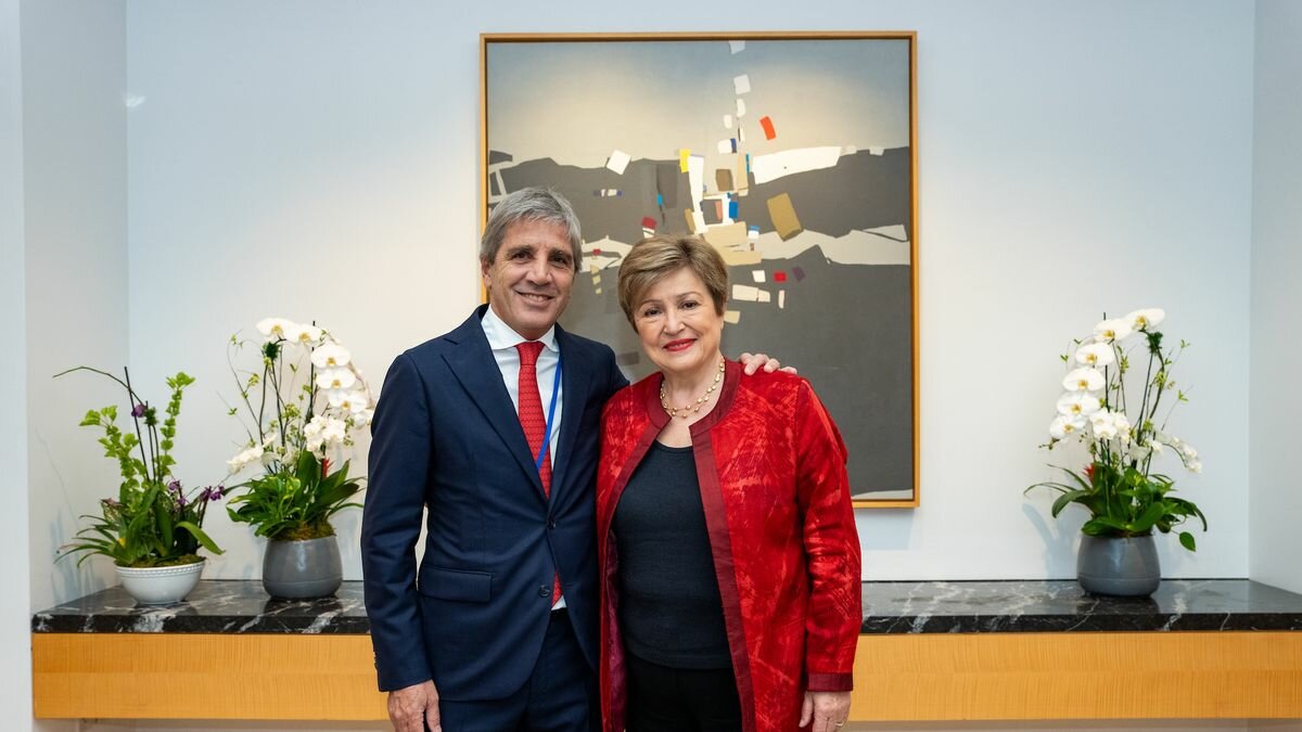 Argentina: FMI aprueba segunda revisión y libera 1,000 millones