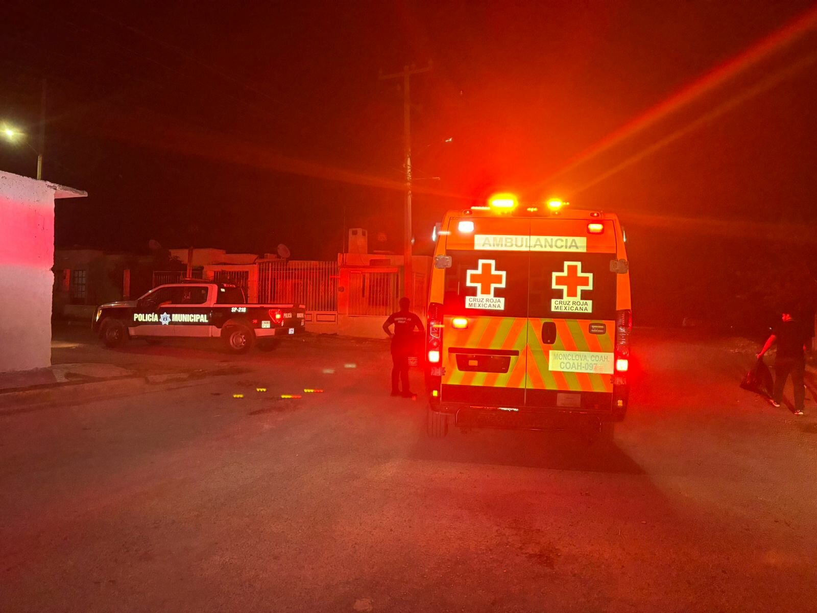 Reporte de persona golpeada en Colinas de Santiago moviliza a la policía