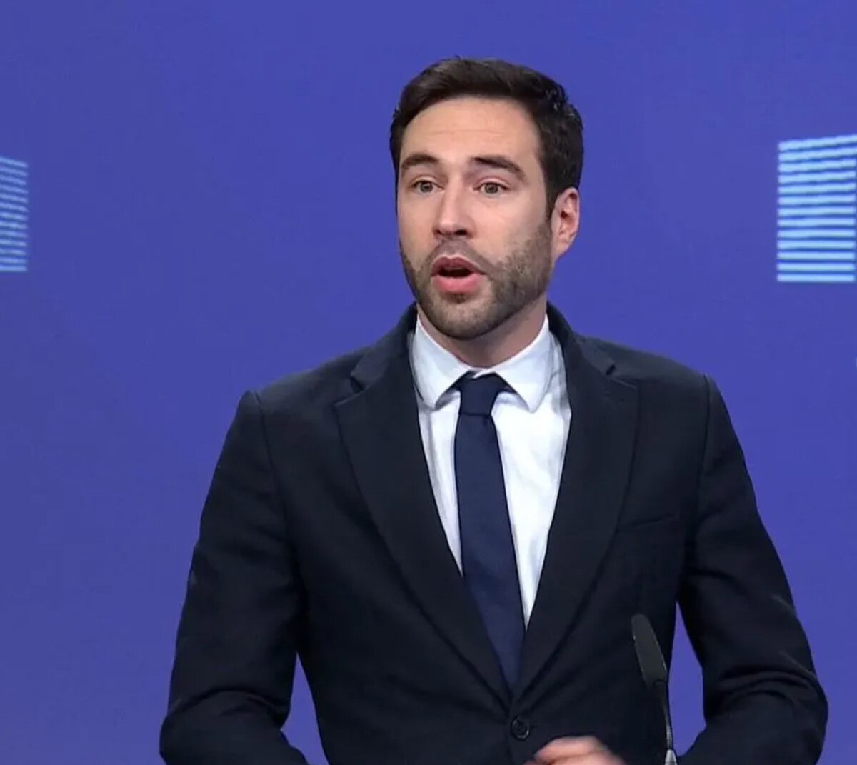 Bruselas dice haber solucionado el hackeo en app de verificación de edad