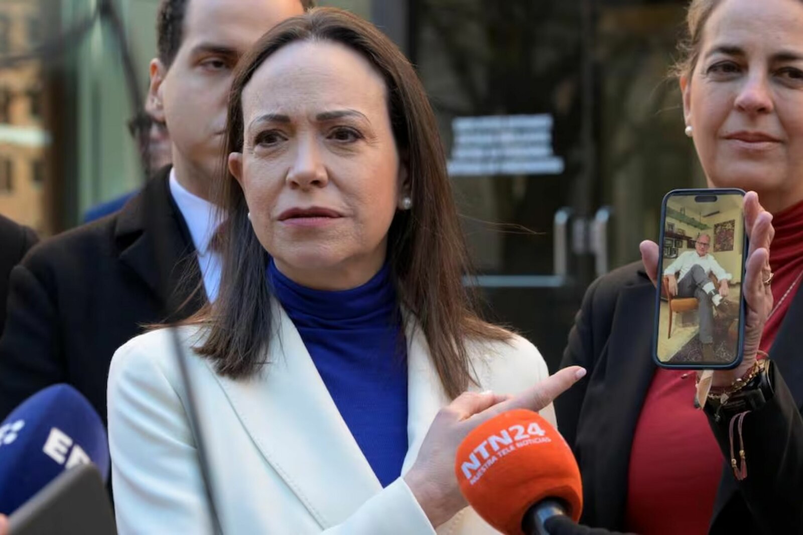 María Corina Machado confirma coordinación con Trump para regresar