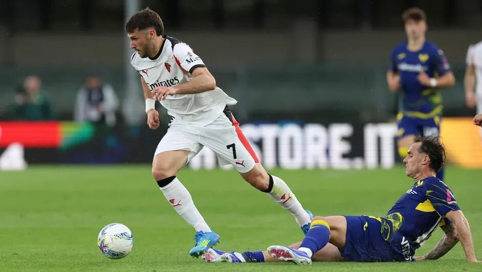 Milan vence 1-0 al Hellas Verona y recupera el segundo puesto en la Serie A