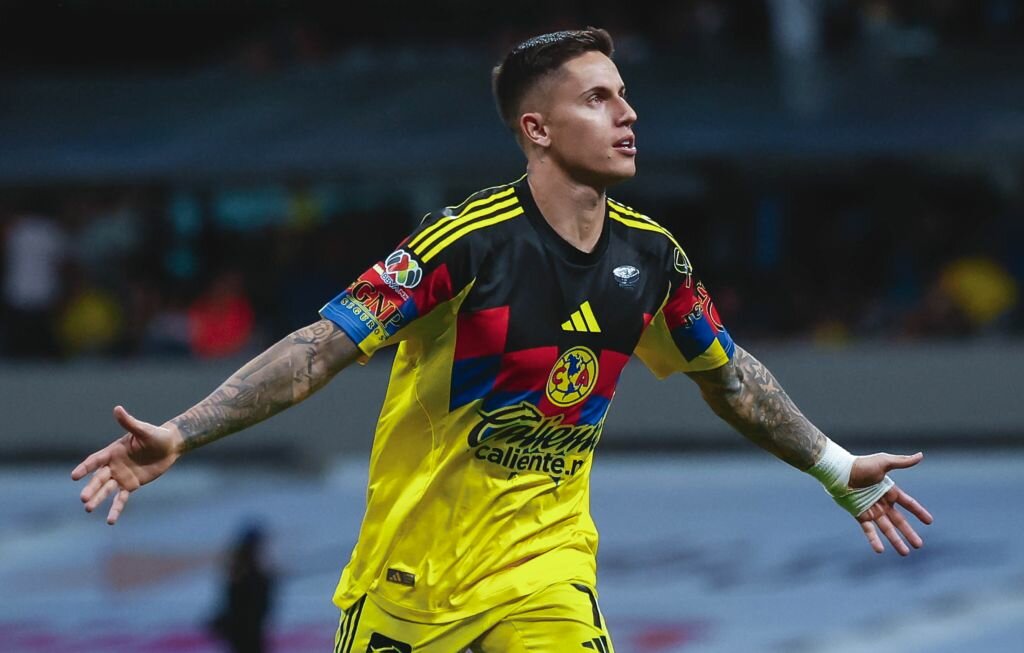 América vence 2-1 a Toluca y rompe racha negativa en Liga MX