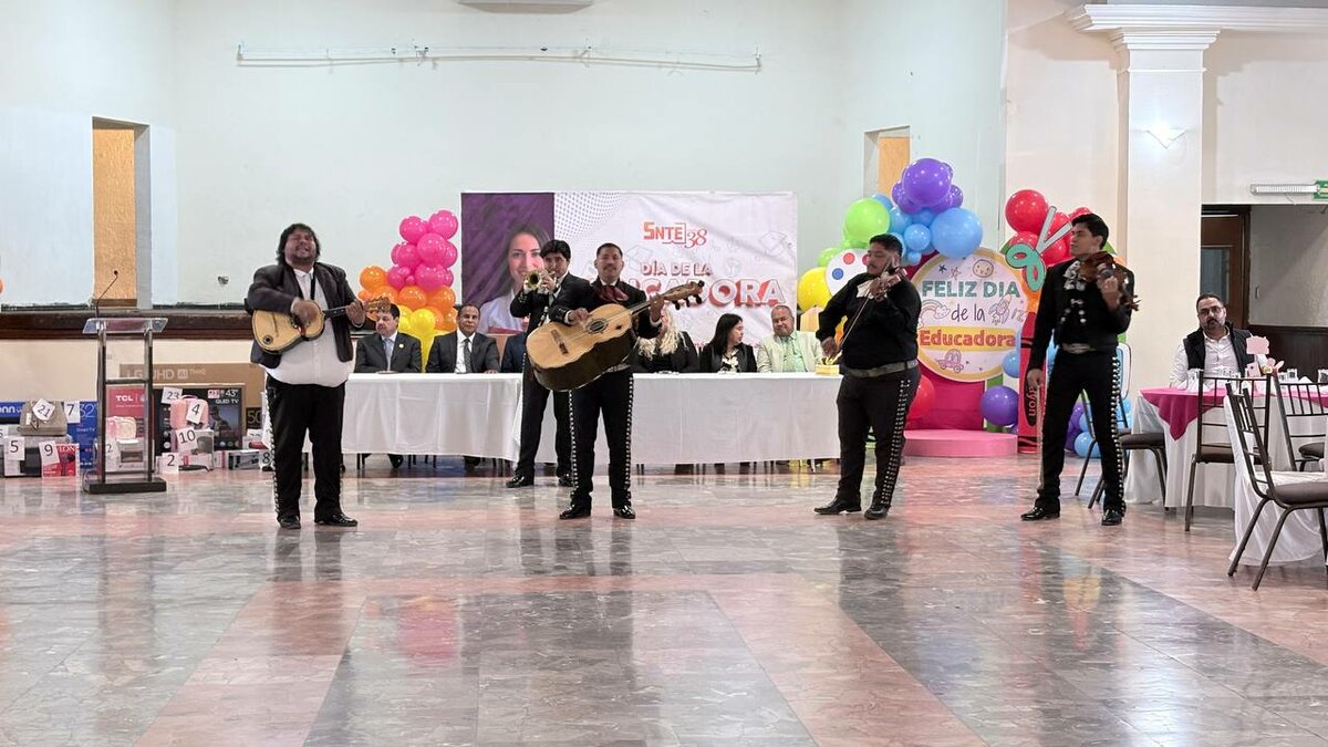 Día de la Educadora