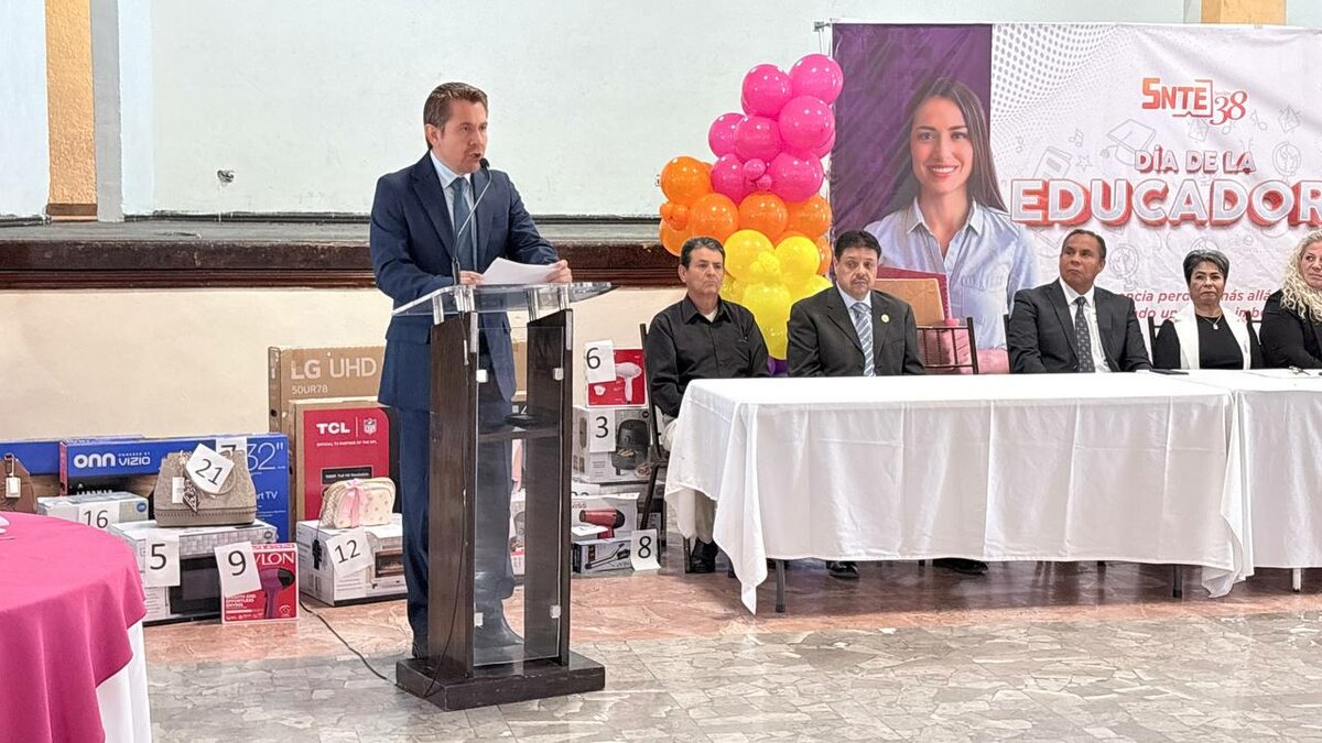 Día de la Educadora