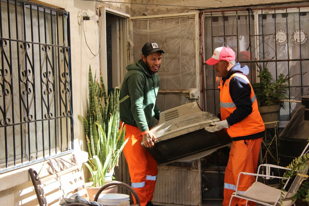 Servicios Públicos lleva la 'Ruta del descacharre' al ejido San Agustín