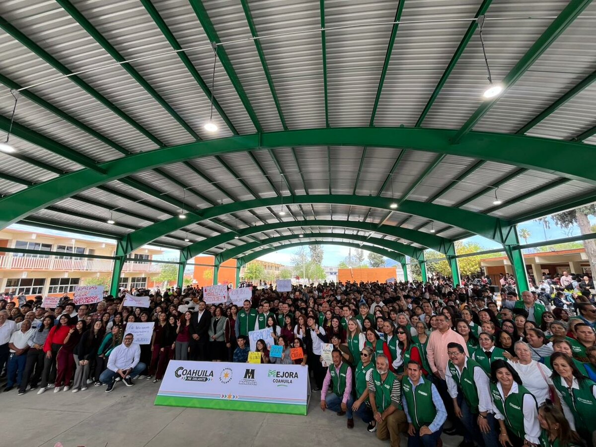 Entregan en Monclova el techo estructural más grande de Coahuila en el CEBTis No. 36