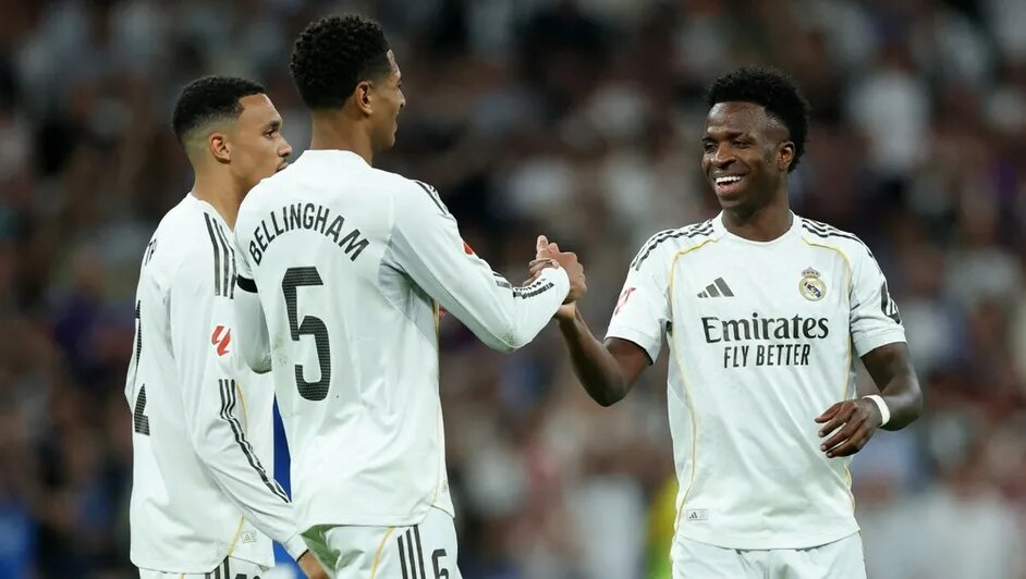 Real Madrid vence 2-1 al Alavés con goles de Mbappé y Vinícius; afición silba al equipo