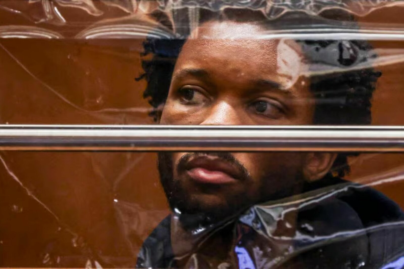 D4vd es trasladado a cárcel federal en Los Ángeles tras acusación