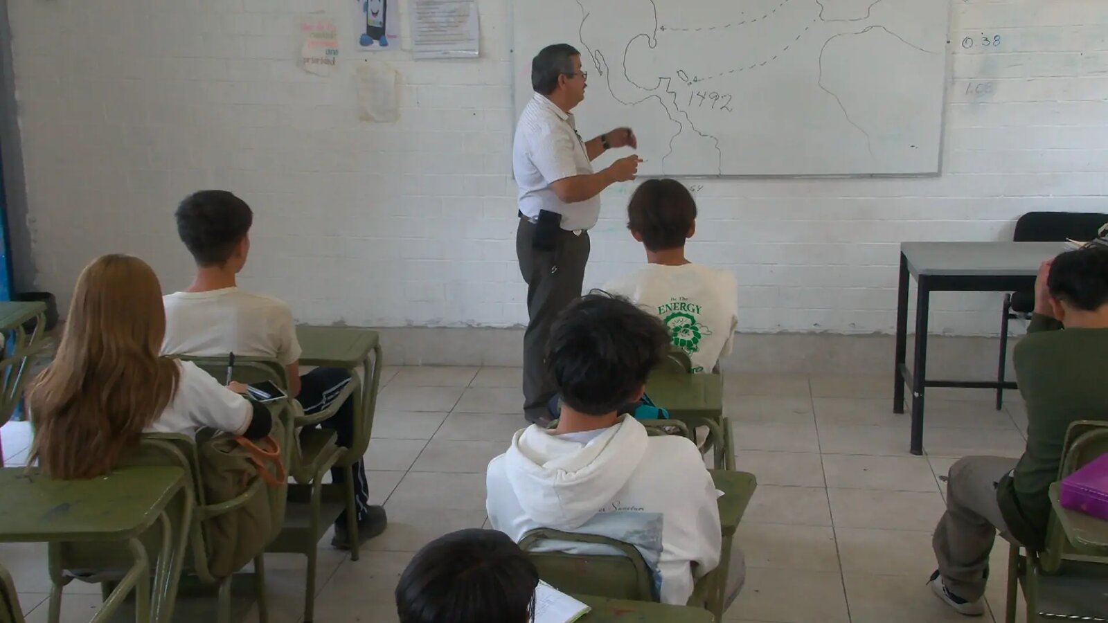 SEP analiza suspender clases por partidos del Mundial 2026 en CDMX