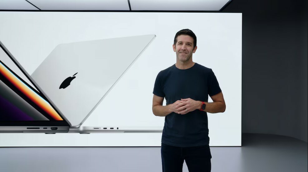 Lo que no conocías de John Ternus, el nuevo CEO de Apple: 25 años en la empresa de Steve Jobs