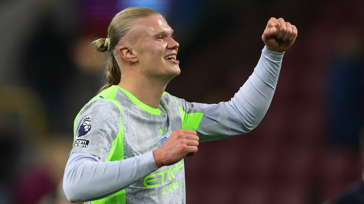 Manchester City vence 1-0 al Burnley y se convierte en líder de la Premier League