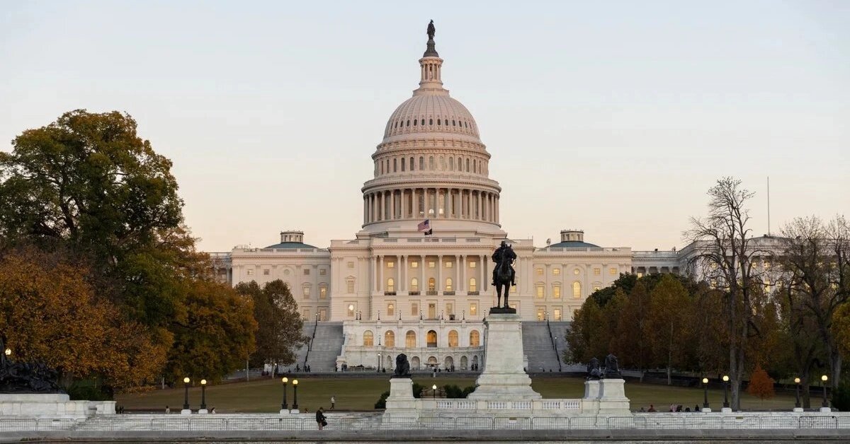 Senado de EU rechaza limitar poderes de Trump en guerra contra Irán
