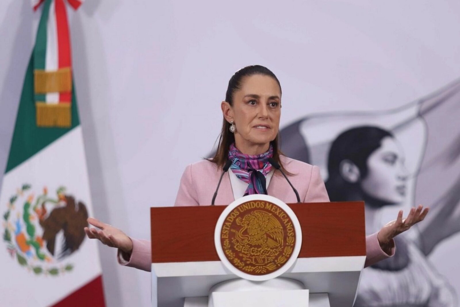 Sheinbaum exige a gobernadora y fiscal de Chihuahua aclarar acuerdos con EU y cumplir la ley