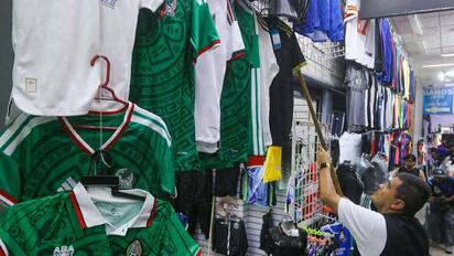 Combate a piratería mundialista deja decomiso millonario en CDMX