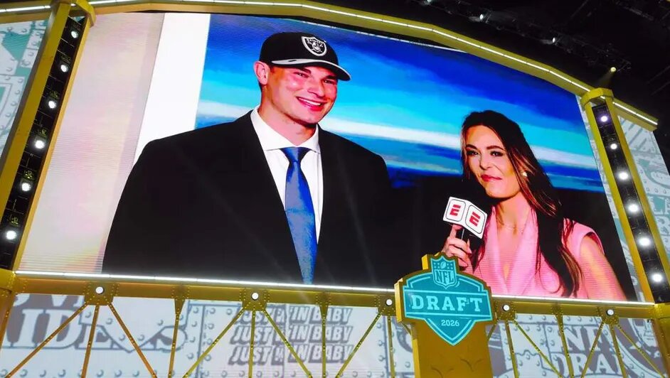 Las Vegas Raiders eligen a Fernando Mendoza como primera selección global del Draft NFL 2026