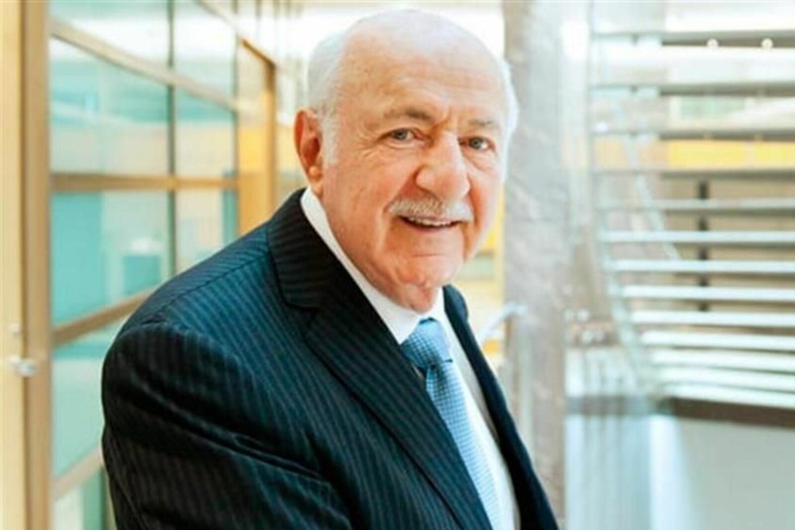 Fallece a los 85 años Alfredo Achar Tussie, empresario y fundador de Pinturas Comex