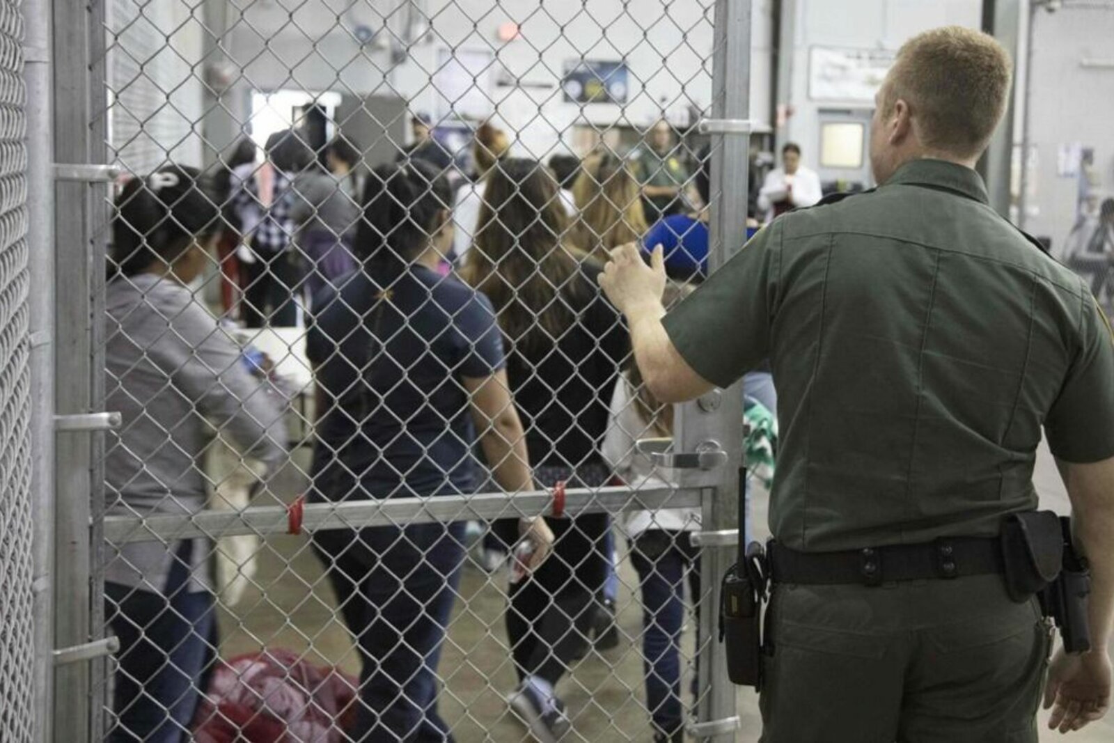 ICE detiene nuevamente a familia egipcia pese a orden de juez en Texas