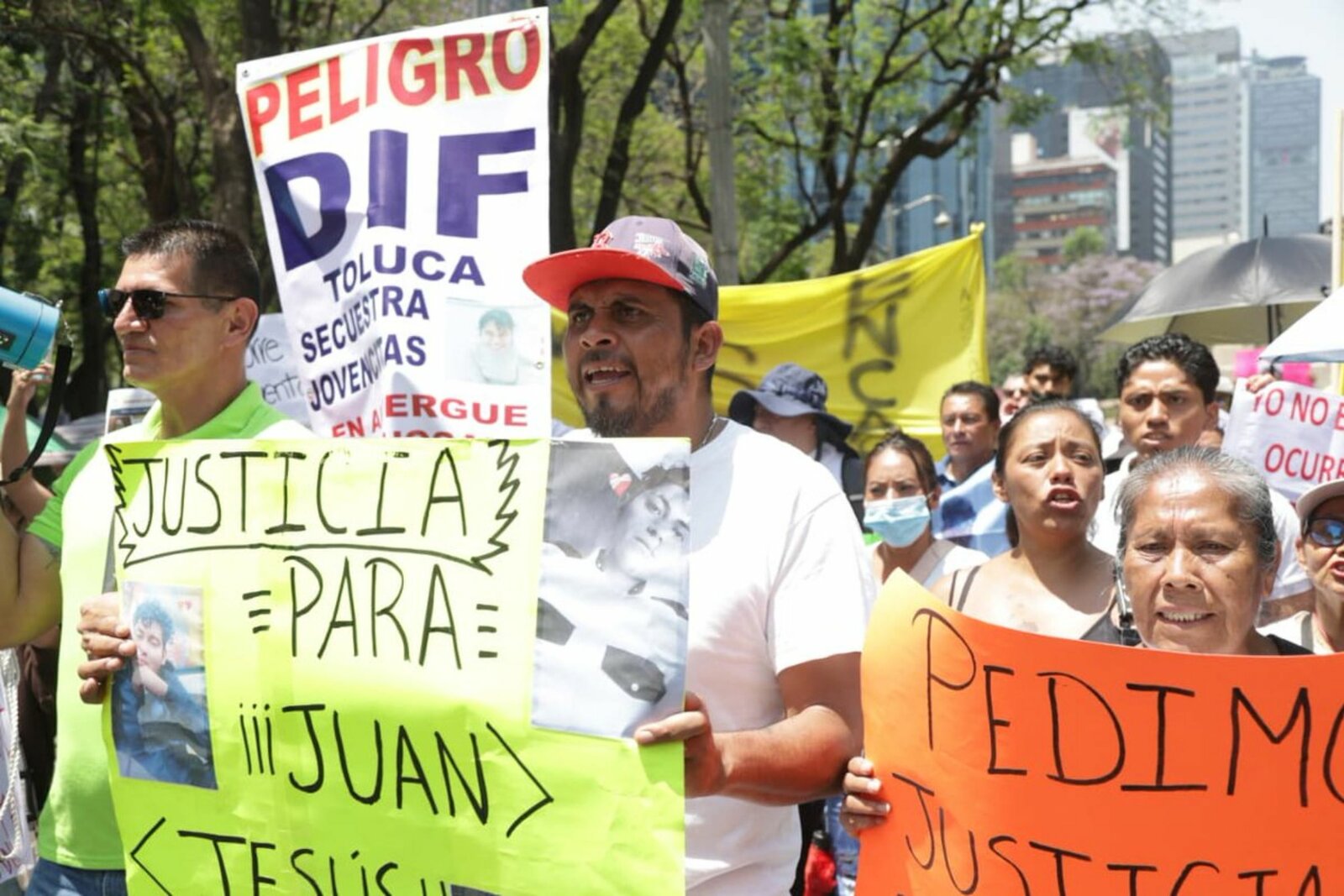 Familiares de acusado por feminicidio de Edith Guadalupe protestan en Ciudad de México