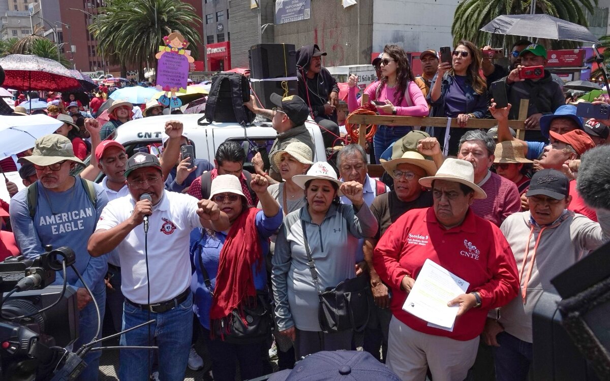 Maestros de la CNTE marcharán del Ángel al Zócalo