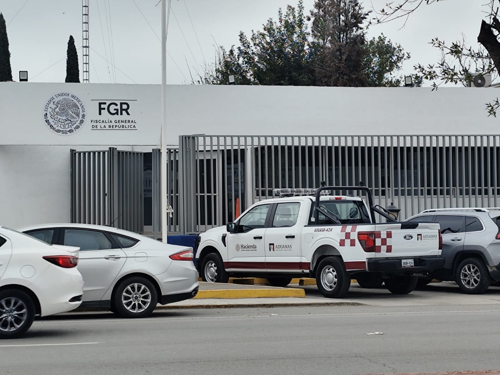 Exconvicto es detenido con cartuchos en cruce internacional