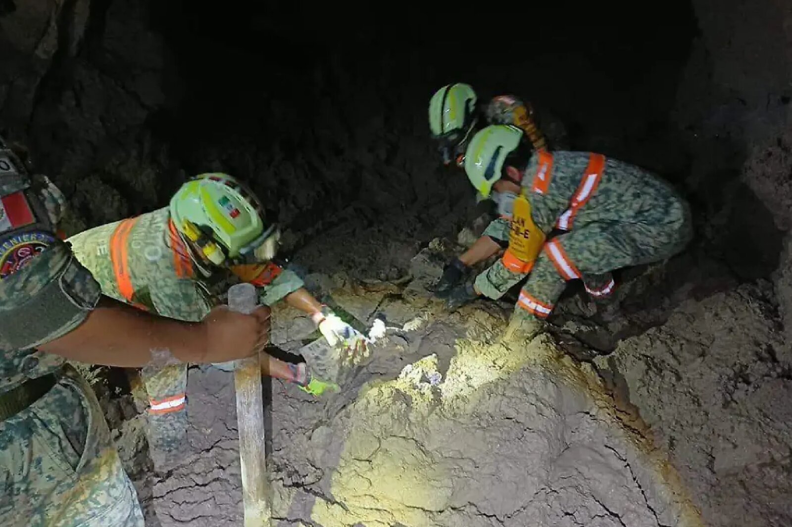 Localizan sin vida al último minero en Sinaloa tras 33 días